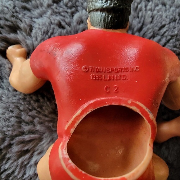 Vintage 80s WWF LJN Thumb Wrestler - Nikolai Volkoff - Hulk Hogan 1985 Toy - Picture 4 of 7